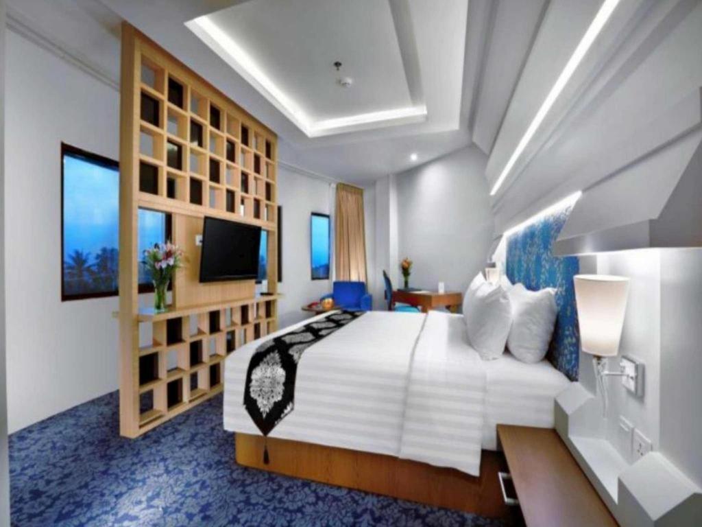 Ck Tanjungpinang Hotel And Convention Centre Luaran gambar